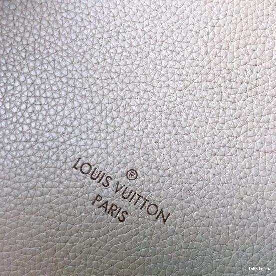 WIS Haumea Louis Vuitton Bag 1023